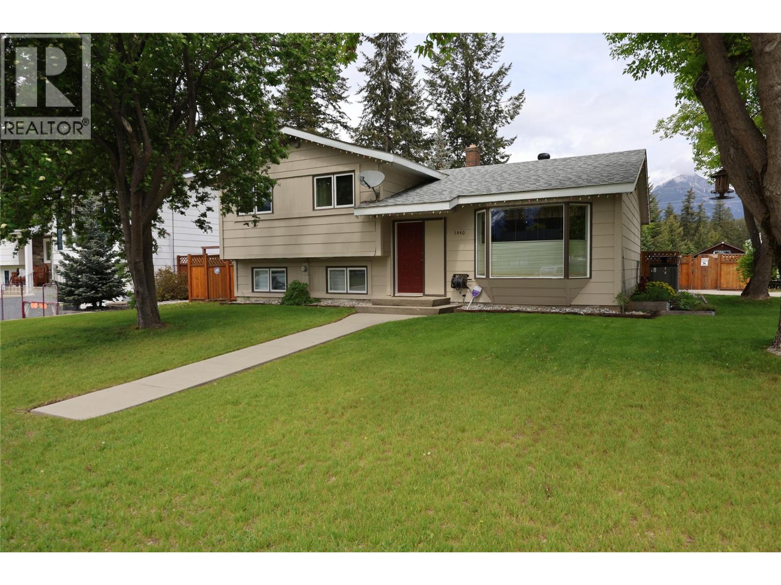 Lorem Ipsum Dolor S, Golden, British Columbia  V0A  - Photo 25 - DEMO28372099