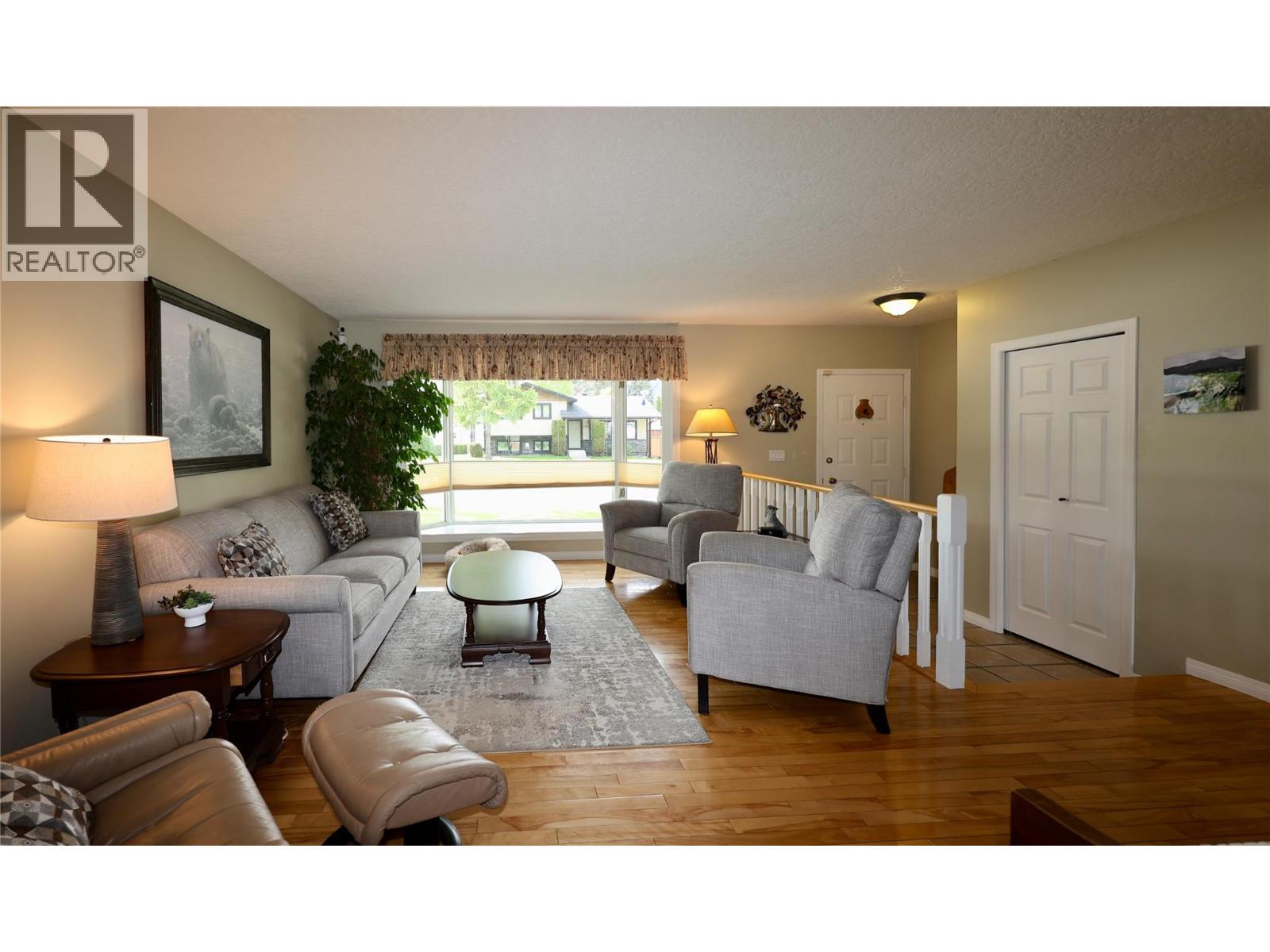 Lorem Ipsum Dolor S, Golden, British Columbia  V0A  - Photo 11 - DEMO28372099