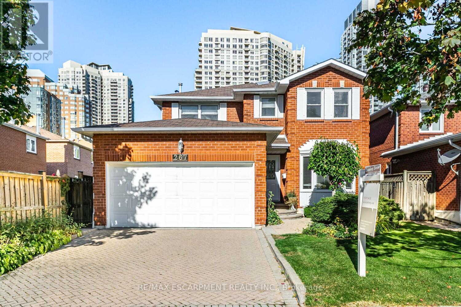 267 Macedonia Crescent, Mississauga, Ontario  L5B 3R9 - Photo 2 - W12476609
