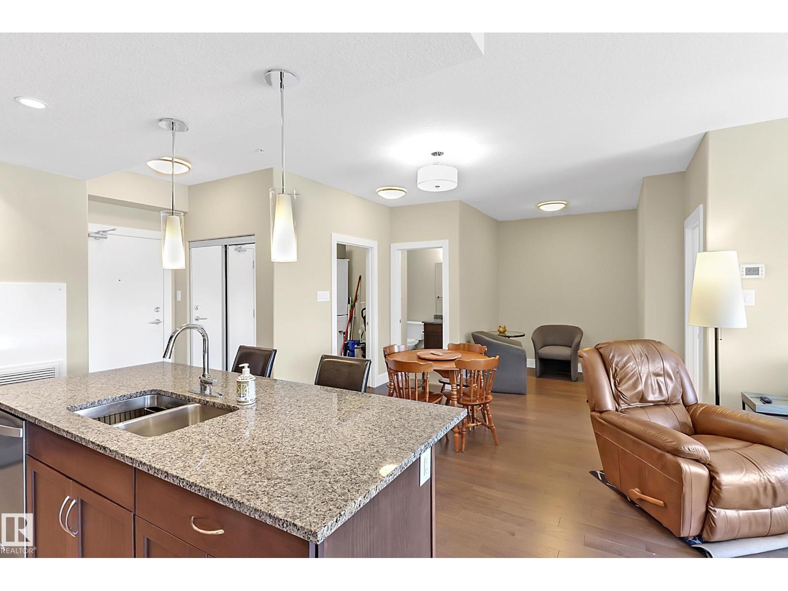 #226 11074 Ellerslie Rd Sw, Edmonton, Alberta T6W 2C2 - Photo 6 - E4465623