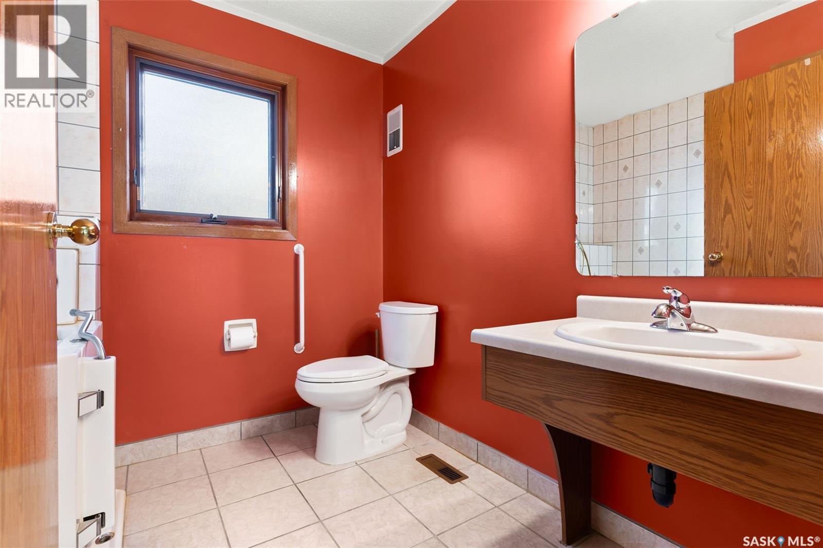 420 3rd Avenue, Kelliher, Saskatchewan  S0A 1V0 - Photo 21 - SK024154