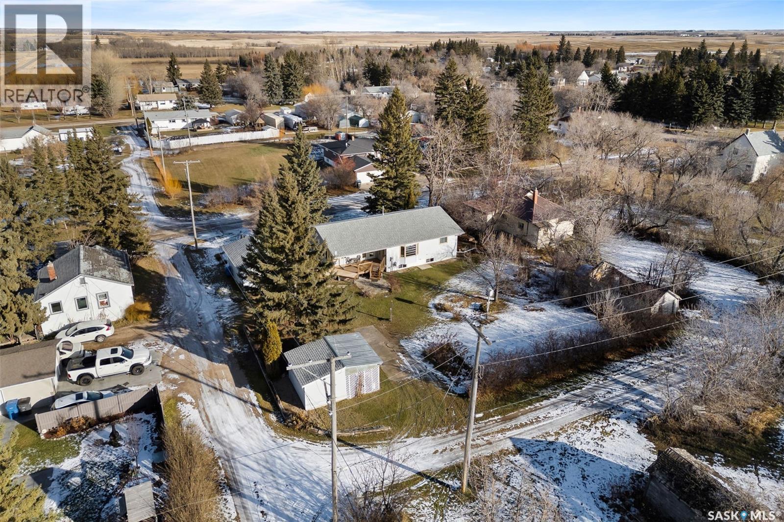 420 3rd Avenue, Kelliher, Saskatchewan  S0A 1V0 - Photo 49 - SK024154