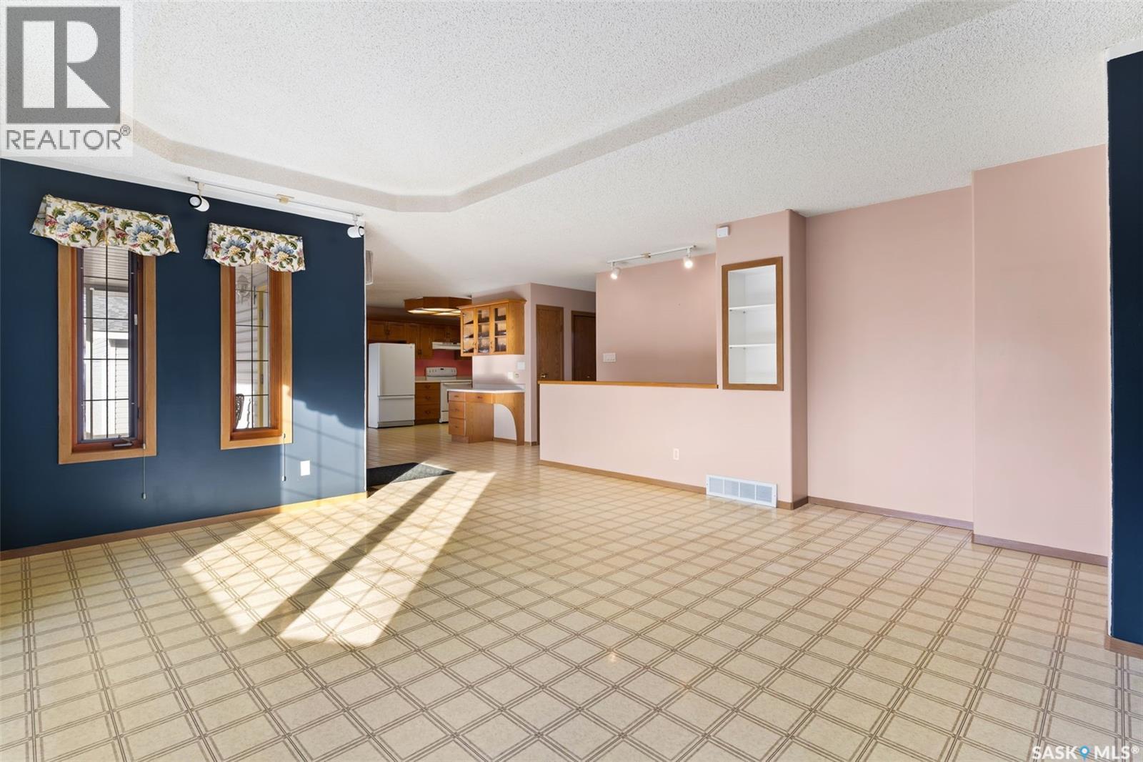 420 3rd Avenue, Kelliher, Saskatchewan  S0A 1V0 - Photo 9 - SK024154