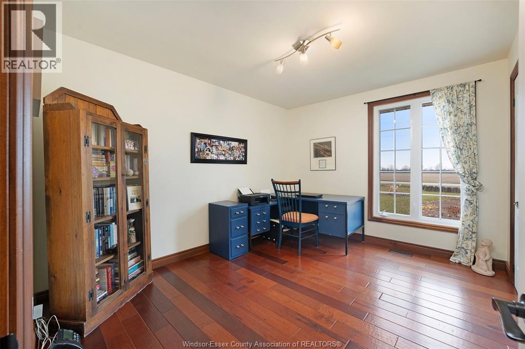 527 County Rd 42, Lakeshore, Ontario N8N 2L9 - Photo 26 - 25028946