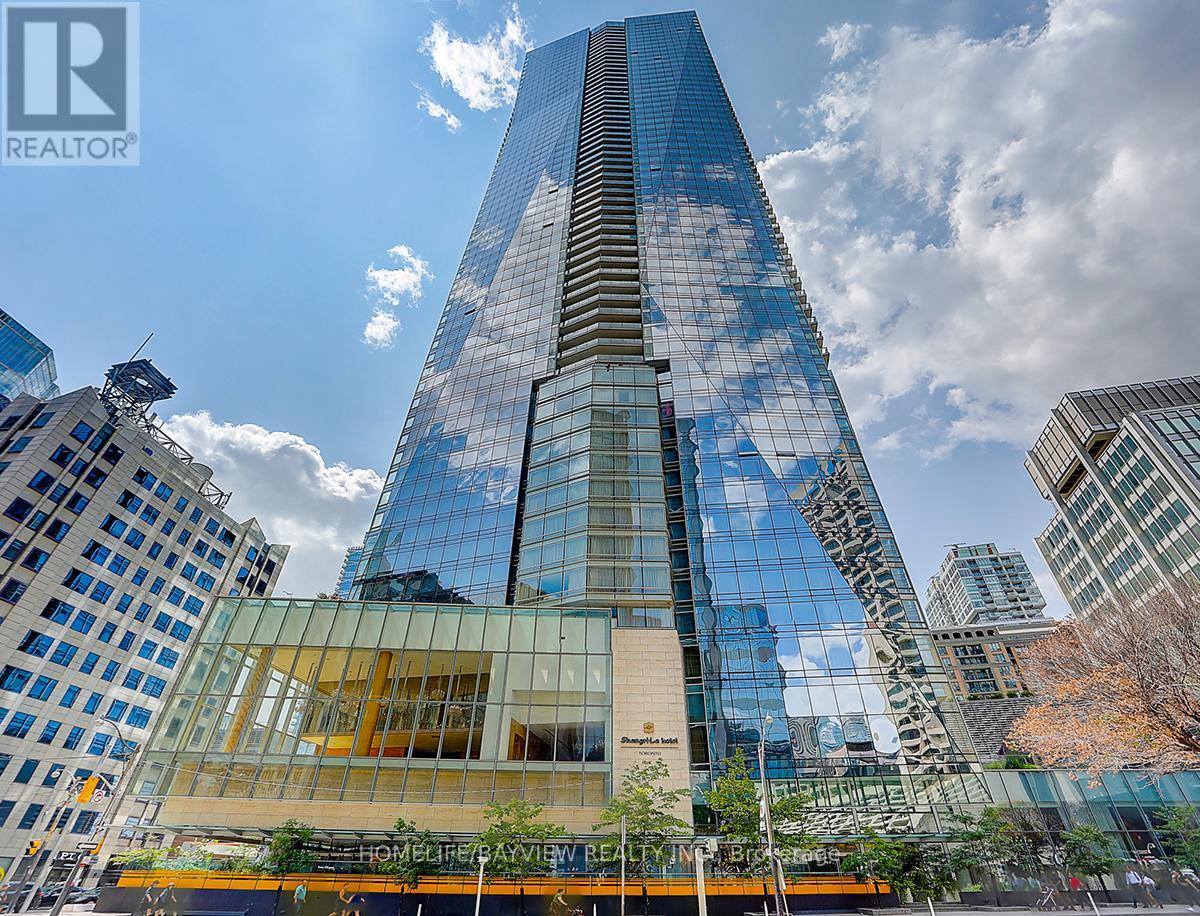 5501 - 180 UNIVERSITY AVENUE, Toronto, Ontario