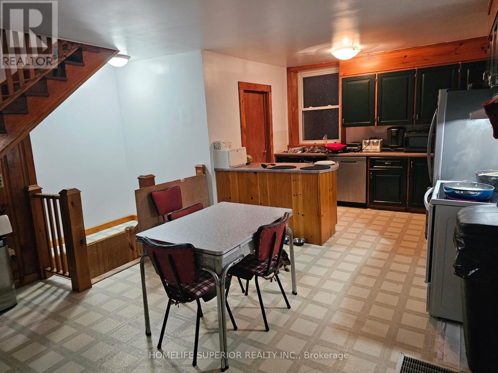 98 Paul Drive, Lanark Highlands, Ontario  K0G 1K0 - Photo 11 - X12399620