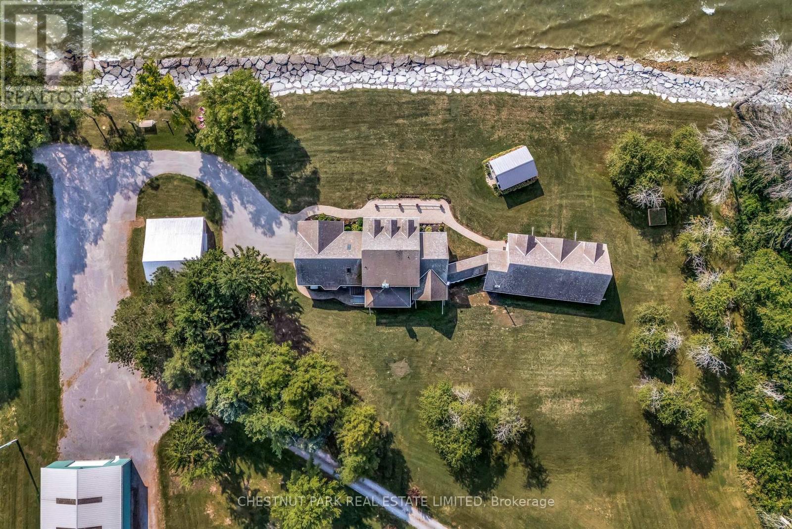 4698 County Road 8, Prince Edward County, Ontario  K0K 2T0 - Photo 10 - X12413046