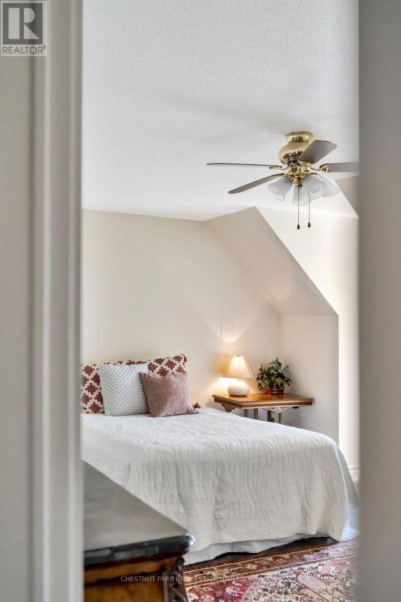 4698 County Road 8, Prince Edward County, Ontario  K0K 2T0 - Photo 28 - X12413046