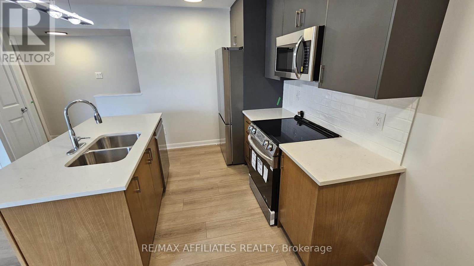 17 - 801 Glenroy Gilbert Drive, Ottawa, Ontario  K2J 5R6 - Photo 29 - X12510800