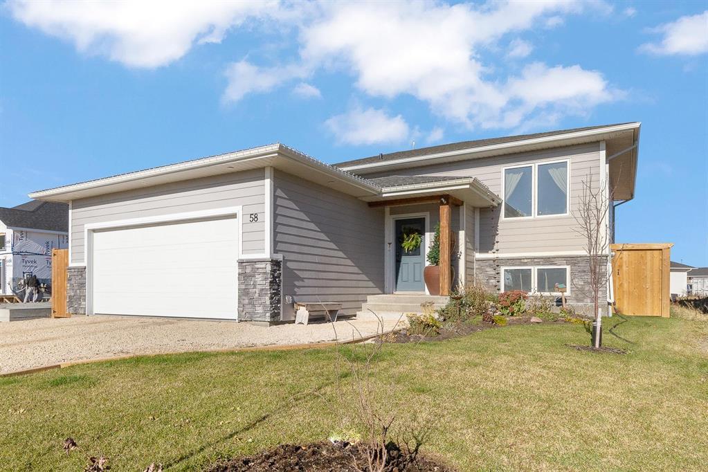 58 Feathertail Way, New Bothwell, Manitoba R0A 1C0 - Photo 0 - 202528370