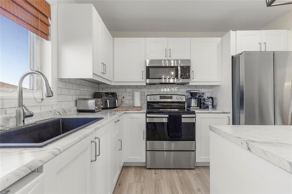 58 Feathertail Way, New Bothwell, Manitoba R0A 1C0 - Photo 4 - 202528370