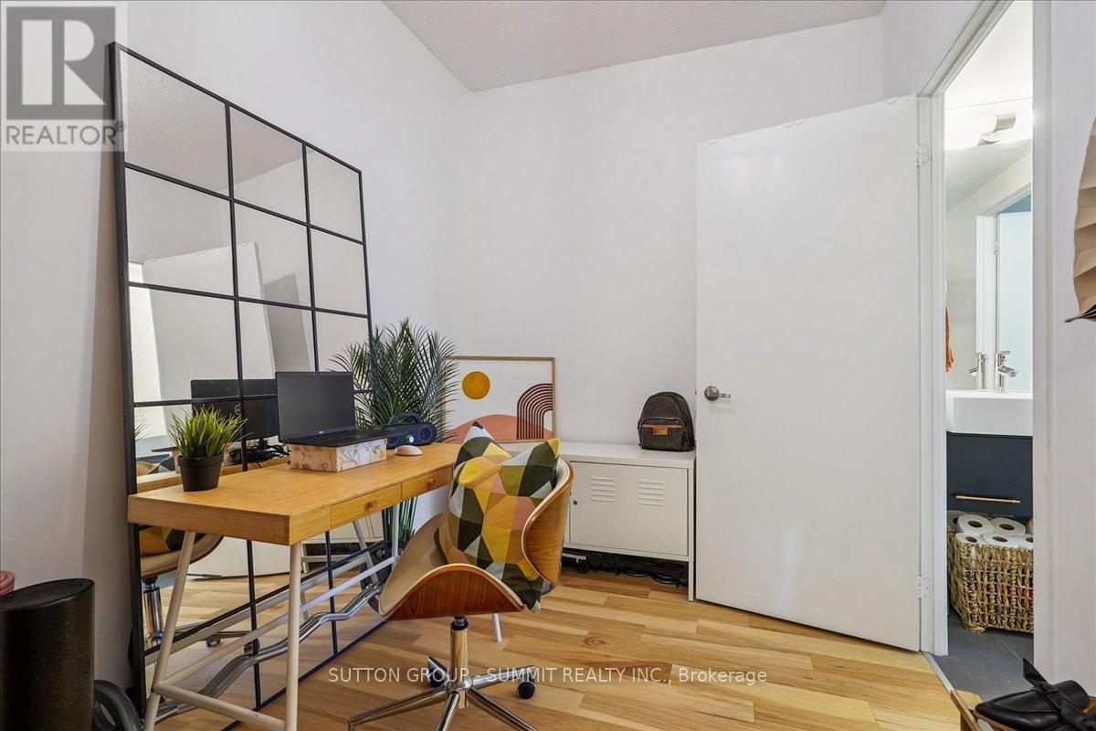 515 - 38 Dan Leckie Way, Toronto, Ontario  M5V 2V6 - Photo 24 - C12471154