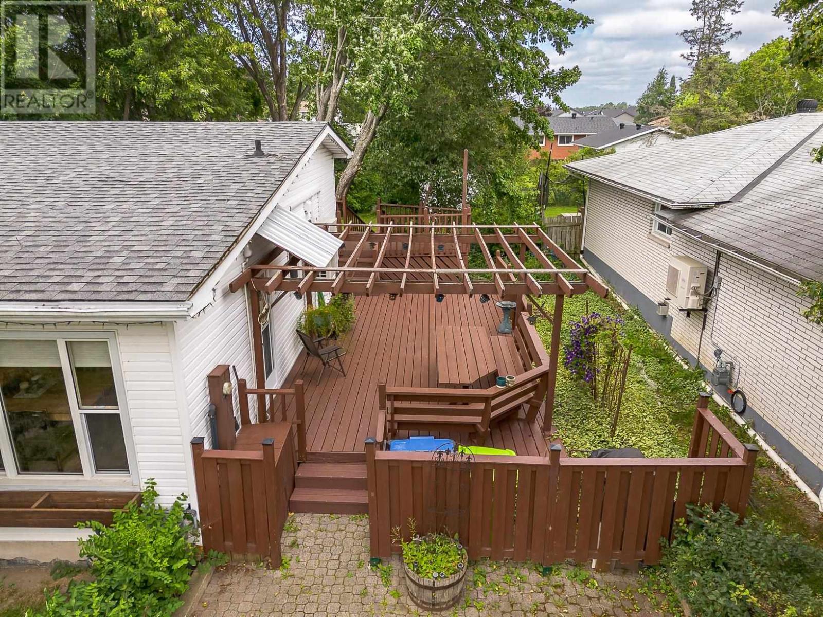 30 Carlbert St, Sault Ste. Marie, Ontario P6A 5R9 - Photo 47 - SM252667