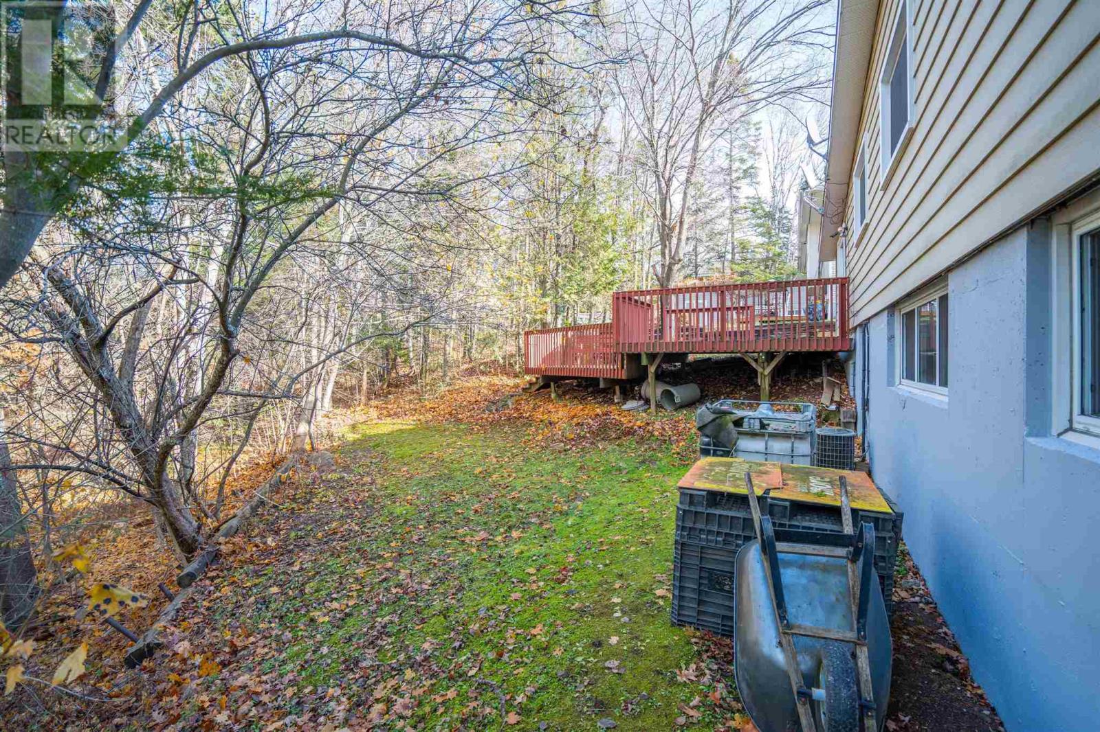 458 Macdonald Ave, Sault Ste. Marie, Ontario  P6B 1H9 - Photo 12 - SM253278