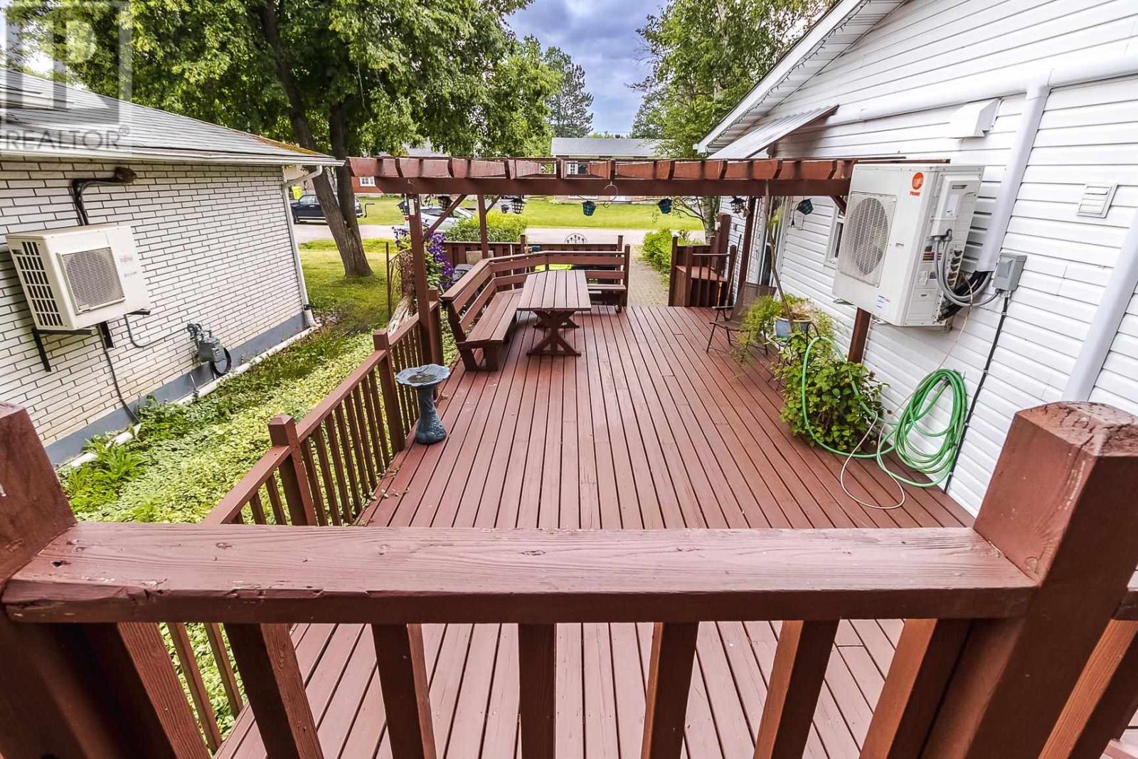 30 Carlbert St, Sault Ste. Marie, Ontario P6A 5R9 - Photo 8 - SM252667