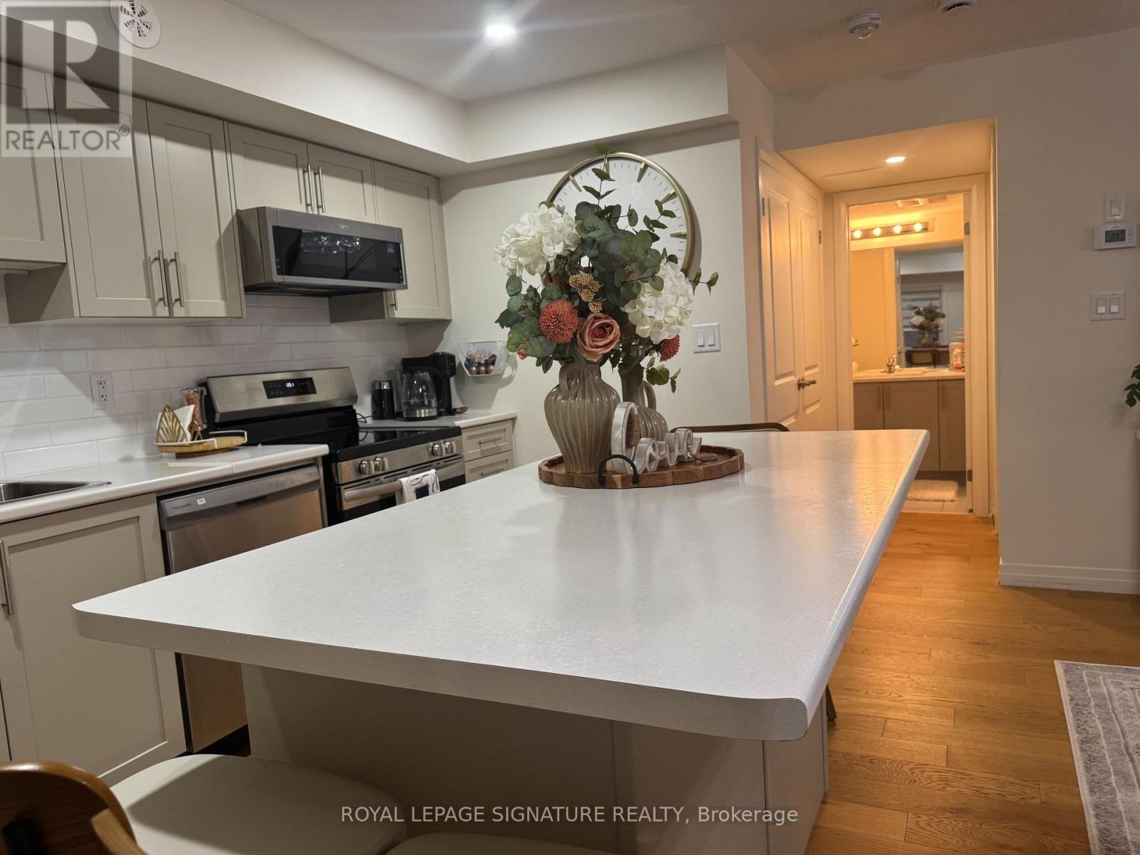 10a Lookout Drive, Clarington, Ontario  L1C 7E9 - Photo 3 - E12550942