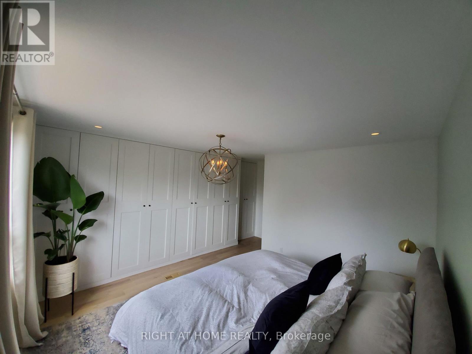 270 Glebeholme Boulevard, Toronto, Ontario M4J 1T2 - Photo 15 - E12551008