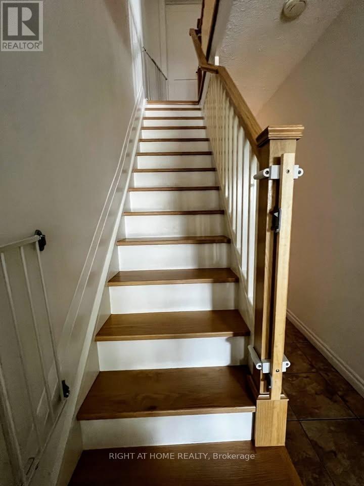 270 Glebeholme Boulevard, Toronto, Ontario M4J 1T2 - Photo 6 - E12551008