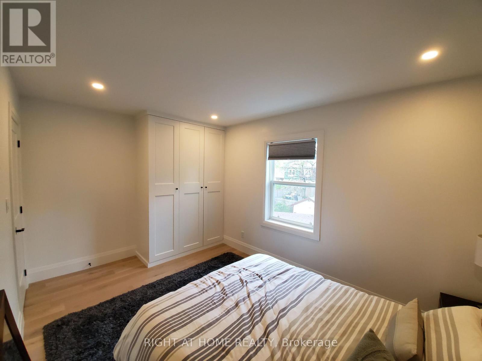 270 Glebeholme Boulevard, Toronto, Ontario M4J 1T2 - Photo 9 - E12551008