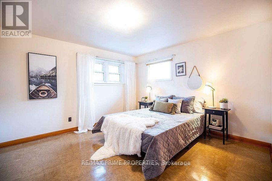 97 Elizabeth Crescent S, Whitby, Ontario  L1N 3R9 - Photo 17 - E12551034