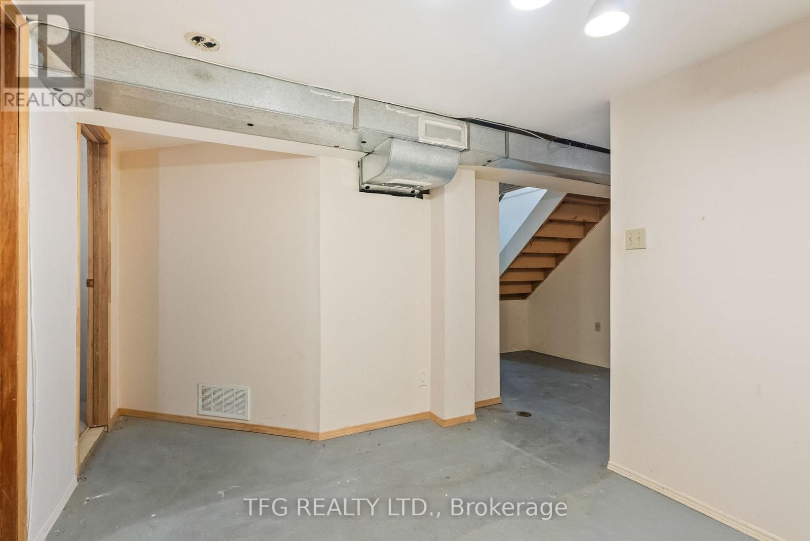 388 Pompano Court, Oshawa, Ontario  L1K 1M9 - Photo 34 - E12551046