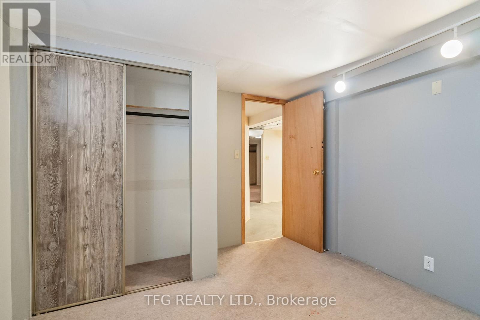 388 Pompano Court, Oshawa, Ontario  L1K 1M9 - Photo 41 - E12551046