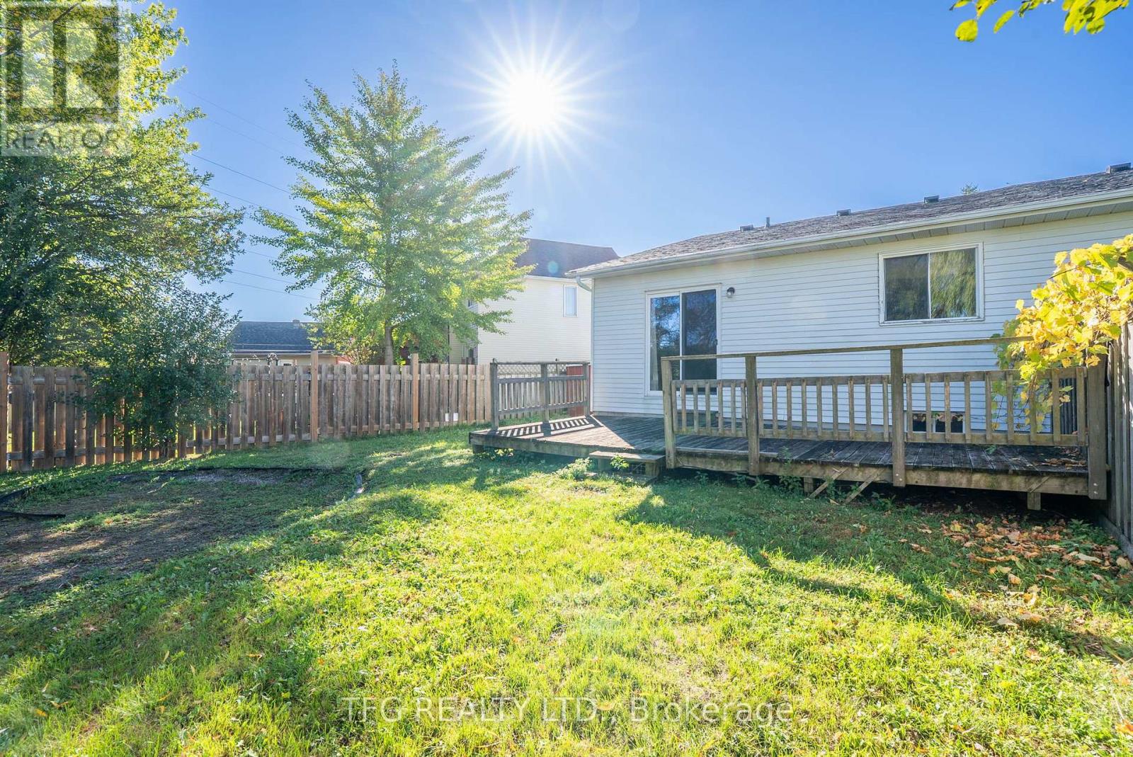 388 Pompano Court, Oshawa, Ontario  L1K 1M9 - Photo 46 - E12551046