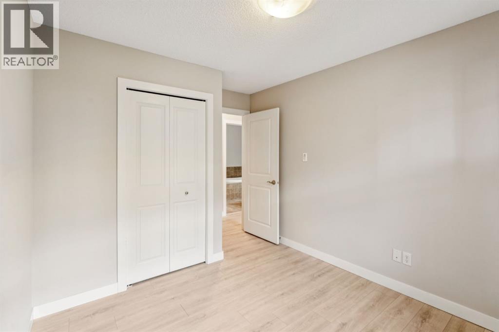 110, 205 Sunset Drive, Cochrane, Alberta  T4C 0H6 - Photo 15 - A2247660