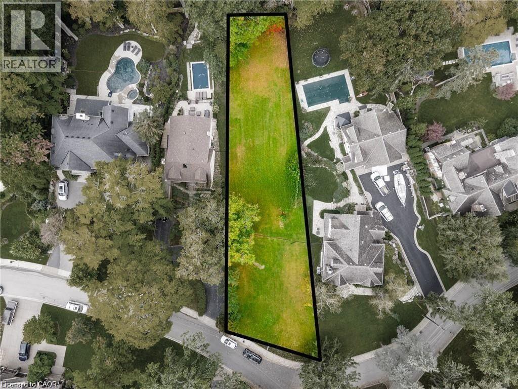 3063 WOODLAND PARK Drive, Burlington, Ontario