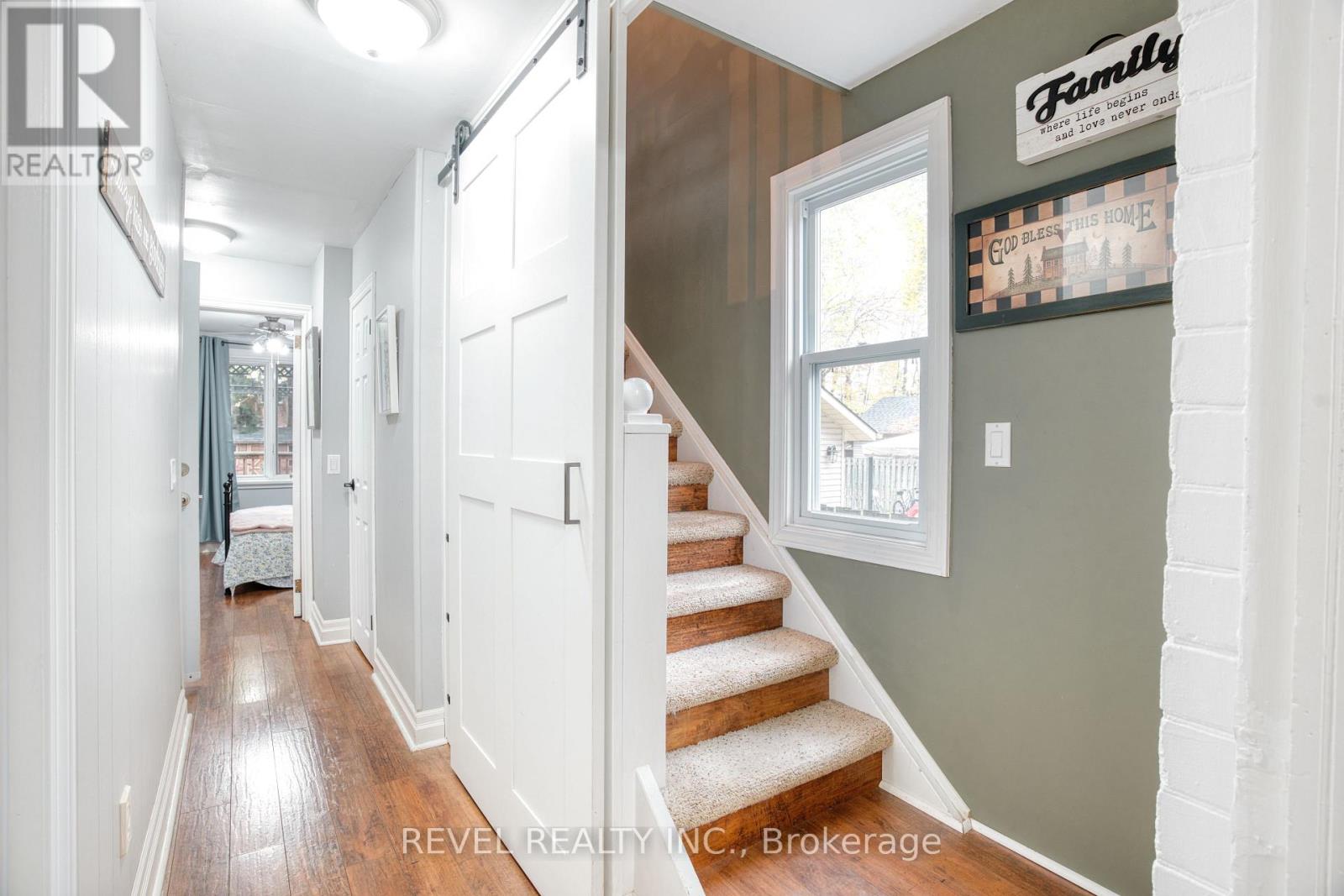 60 Rosedale Avenue W, Brampton, Ontario L6X 1K1 - Photo 23 - W12551158