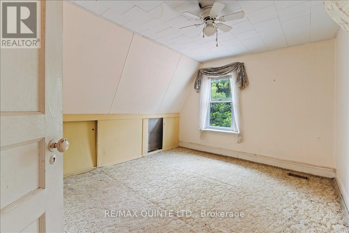 19 Broad Street, Prince Edward County, Ontario  K0K 2T0 - Photo 22 - X12551294