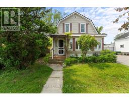 19 BROAD STREET, Prince Edward County, Ontario