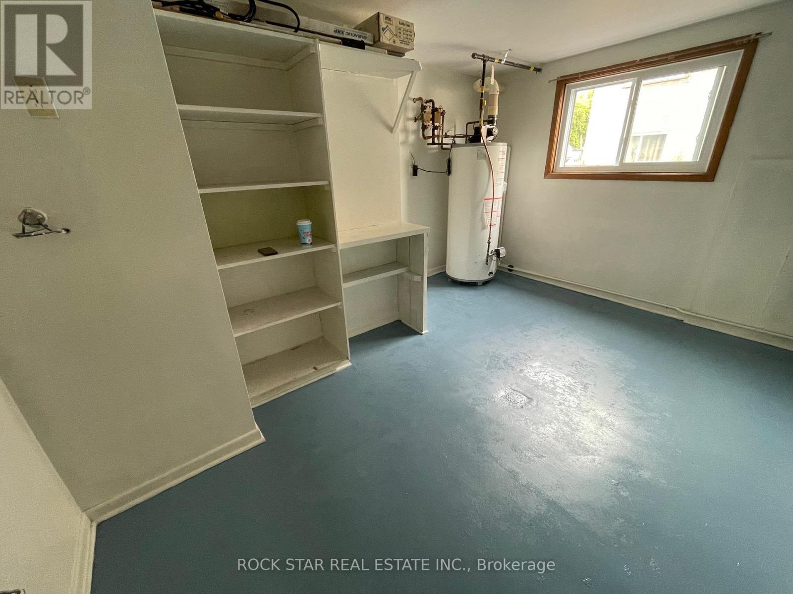 23 Saint Andrews Avenue, Welland, Ontario  L3B 1E2 - Photo 17 - X12440067