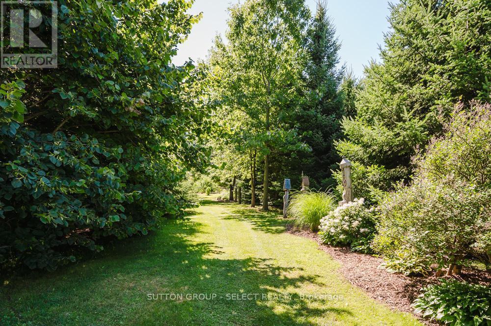 9450 Longwoods Road, Chatham-Kent, Ontario  N7M 5J1 - Photo 24 - X12551092