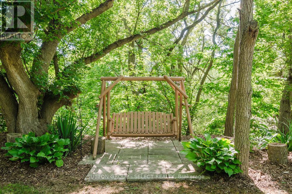 9450 Longwoods Road, Chatham-Kent, Ontario  N7M 5J1 - Photo 27 - X12551092