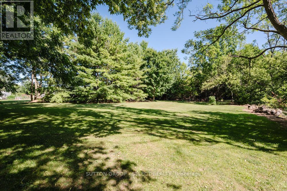 9450 Longwoods Road, Chatham-Kent, Ontario  N7M 5J1 - Photo 30 - X12551092