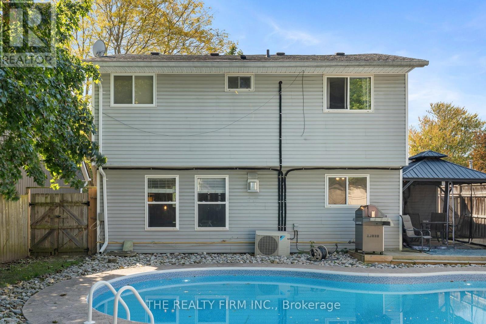 26 Monmore Road, London North, Ontario  N6G 2W6 - Photo 22 - X12551100