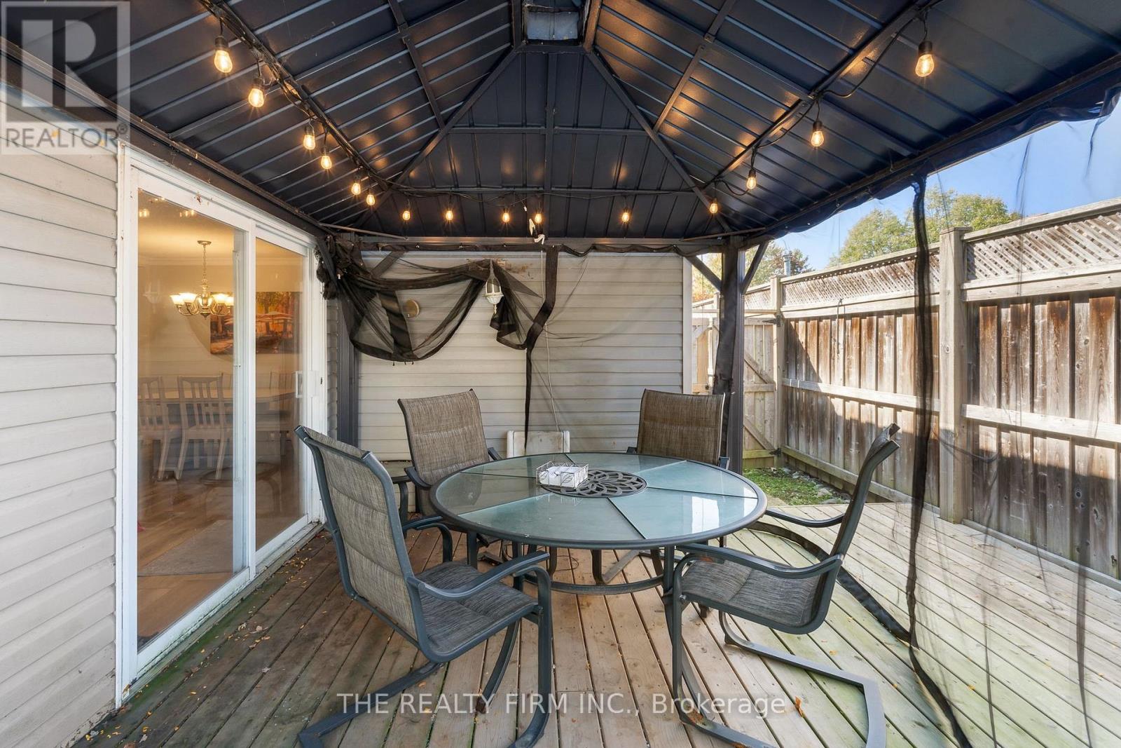 26 Monmore Road, London North, Ontario  N6G 2W6 - Photo 23 - X12551100