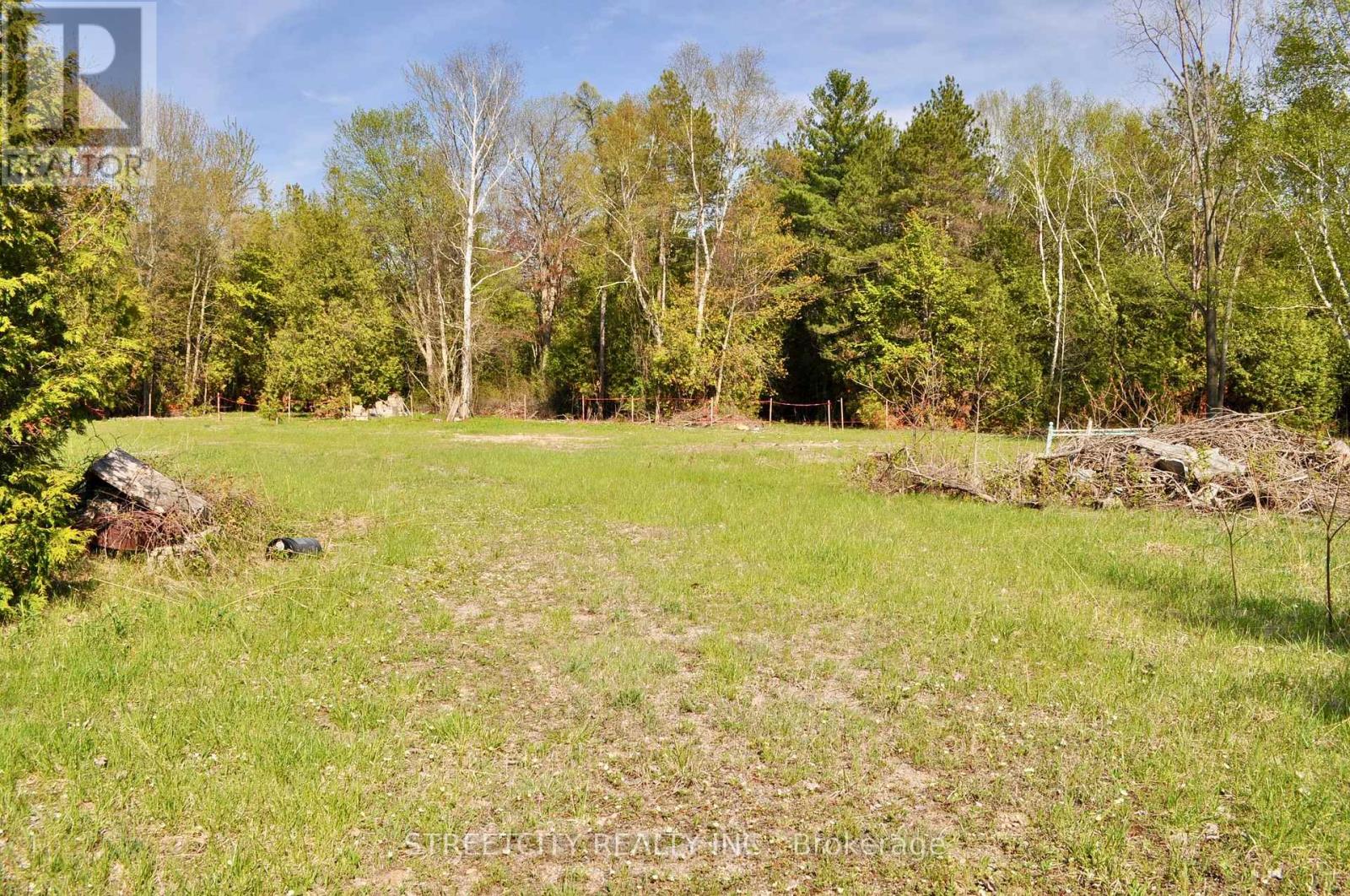 Part 3 W. Ipperwash Road, Lambton Shores, Ontario  N0N 1J3 - Photo 19 - X12551198