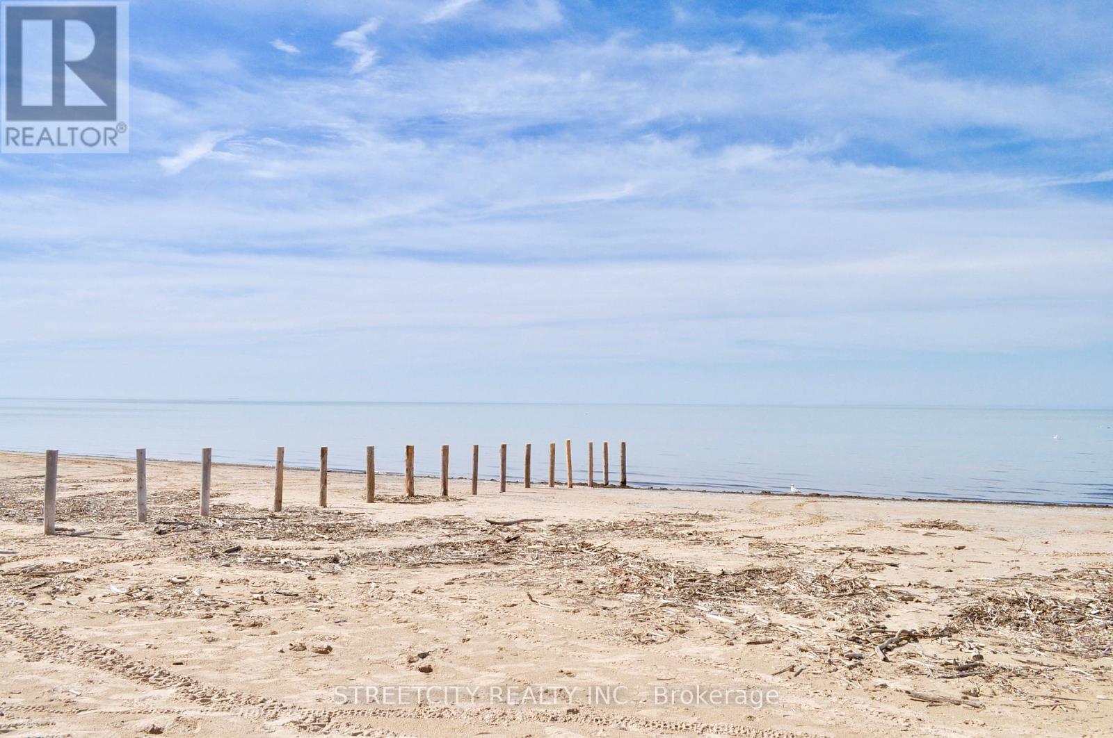 Part 2 W. Ipperwash Road, Lambton Shores, Ontario  N0N 1J3 - Photo 15 - X12551200