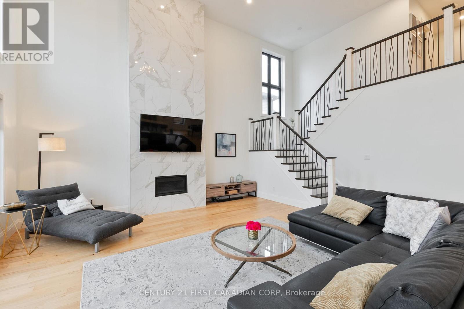 2347 Yellowbirch Court, London North, Ontario  N6G 5C1 - Photo 14 - X12551226