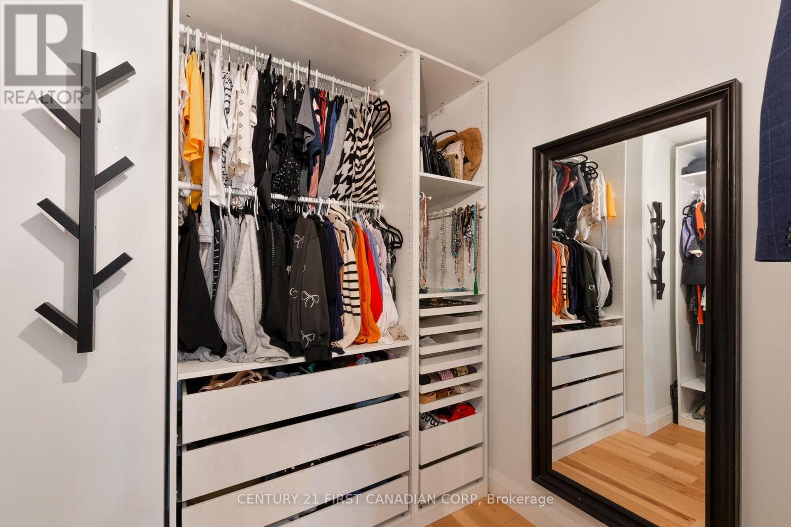 2347 Yellowbirch Court, London North, Ontario  N6G 5C1 - Photo 24 - X12551226