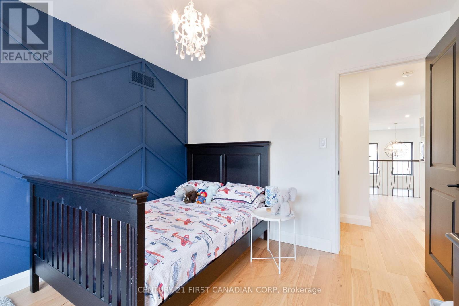 2347 Yellowbirch Court, London North, Ontario  N6G 5C1 - Photo 33 - X12551226