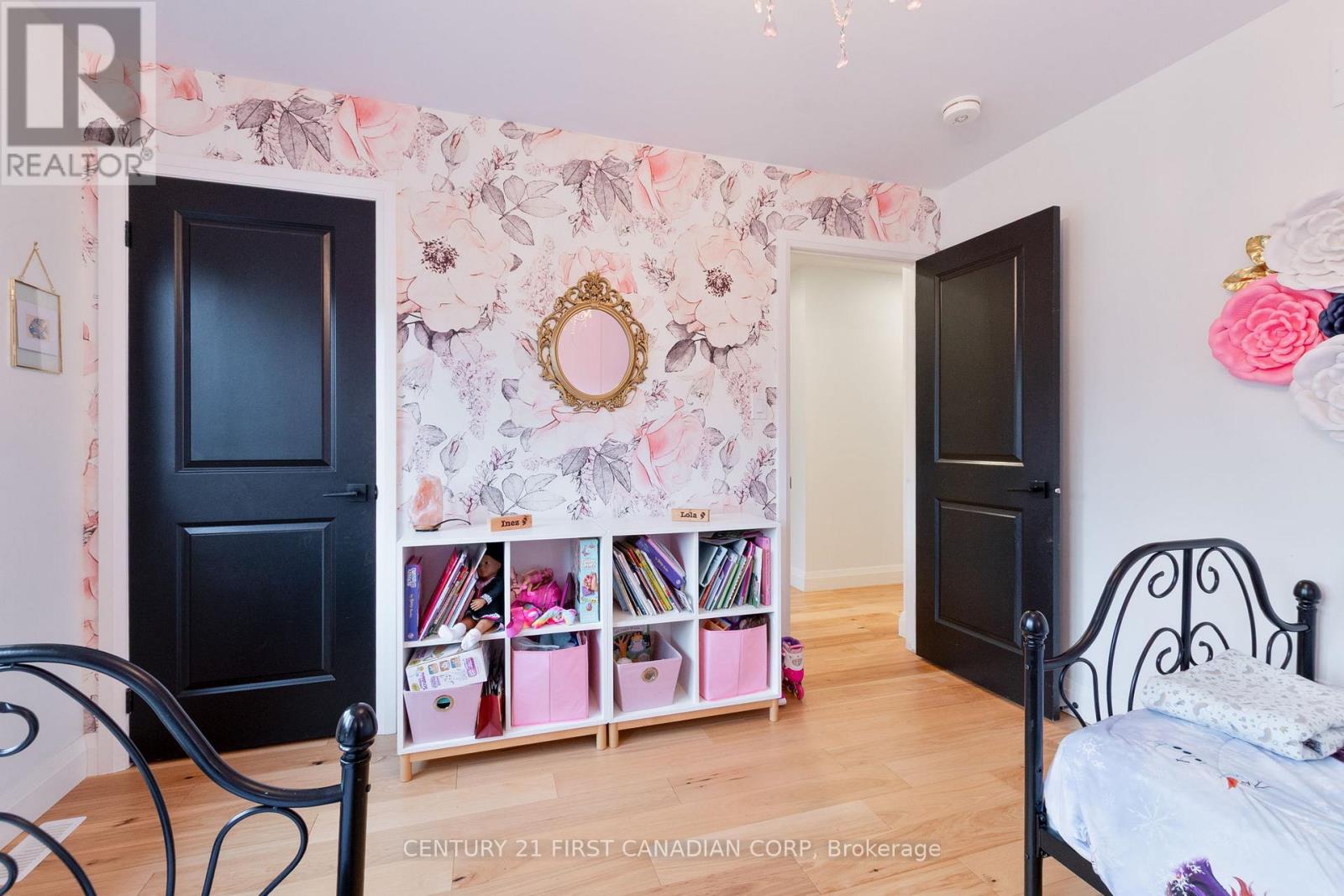 2347 Yellowbirch Court, London North, Ontario  N6G 5C1 - Photo 35 - X12551226