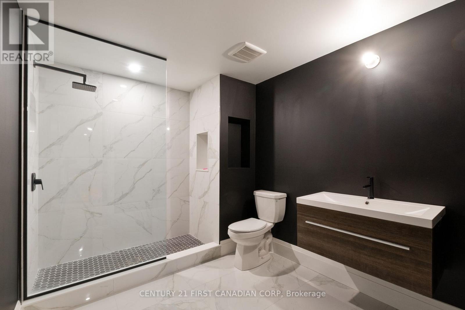 2347 Yellowbirch Court, London North, Ontario  N6G 5C1 - Photo 40 - X12551226