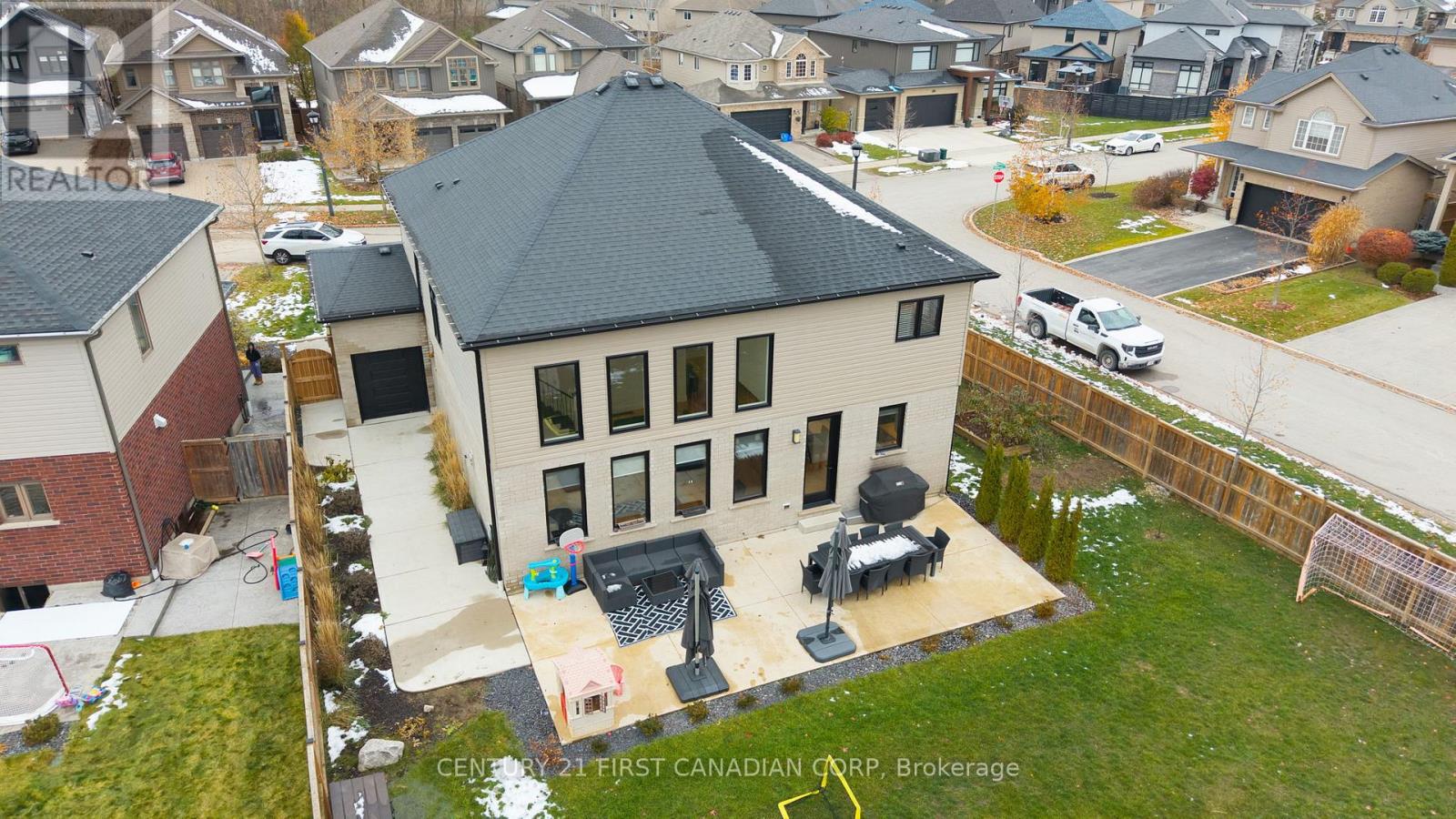 2347 Yellowbirch Court, London North, Ontario  N6G 5C1 - Photo 44 - X12551226