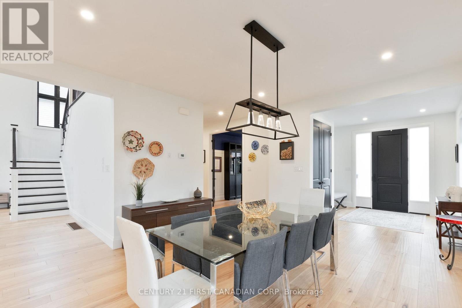 2347 Yellowbirch Court, London North, Ontario  N6G 5C1 - Photo 7 - X12551226