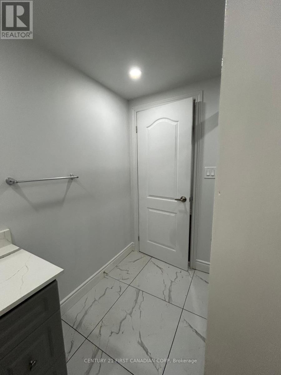 7-Lower - 595 Third Street, London East, Ontario  N5V 4A1 - Photo 5 - X12551238