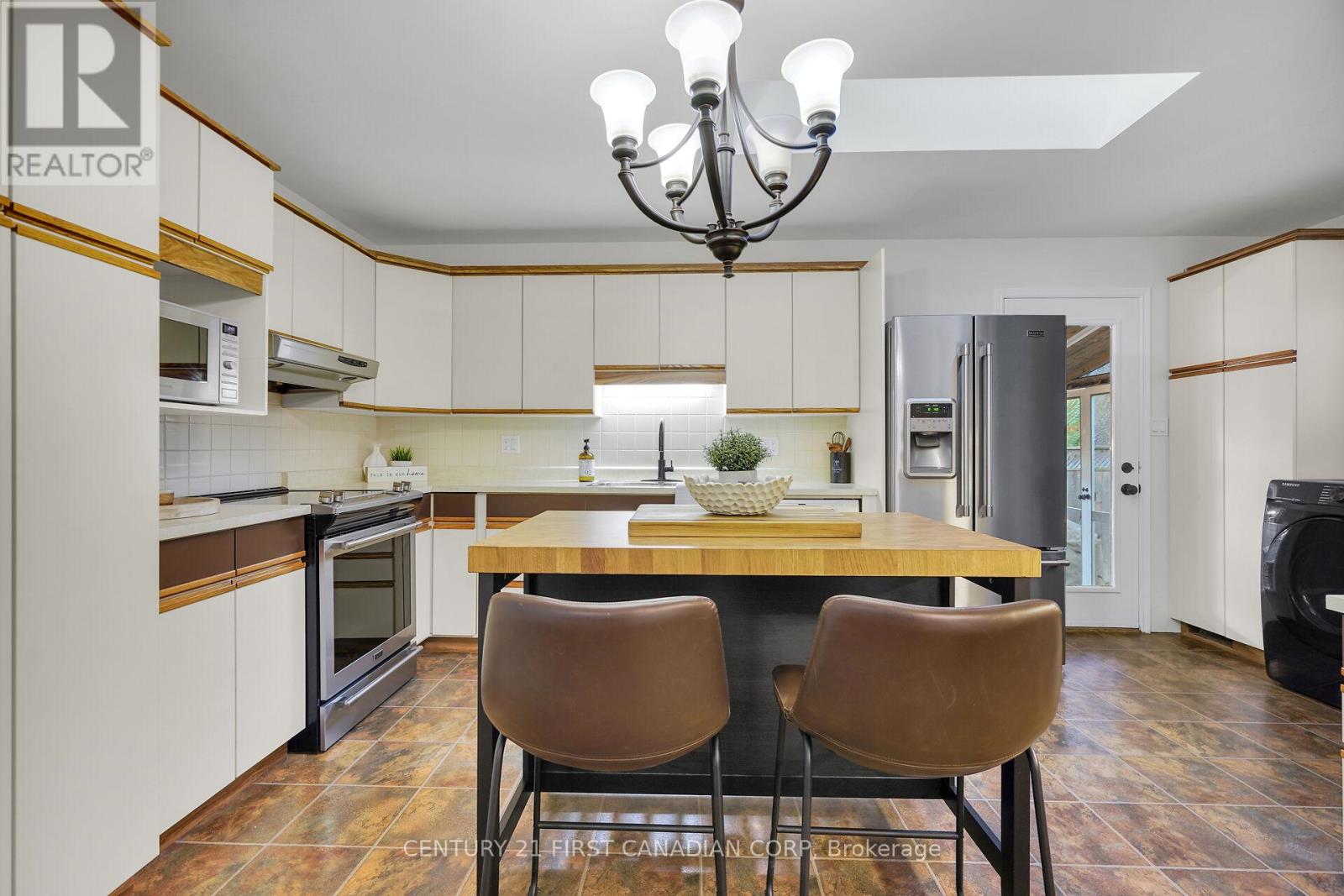 4279 South Routledge Road, London South, Ontario  N6P 1A3 - Photo 16 - X12551262