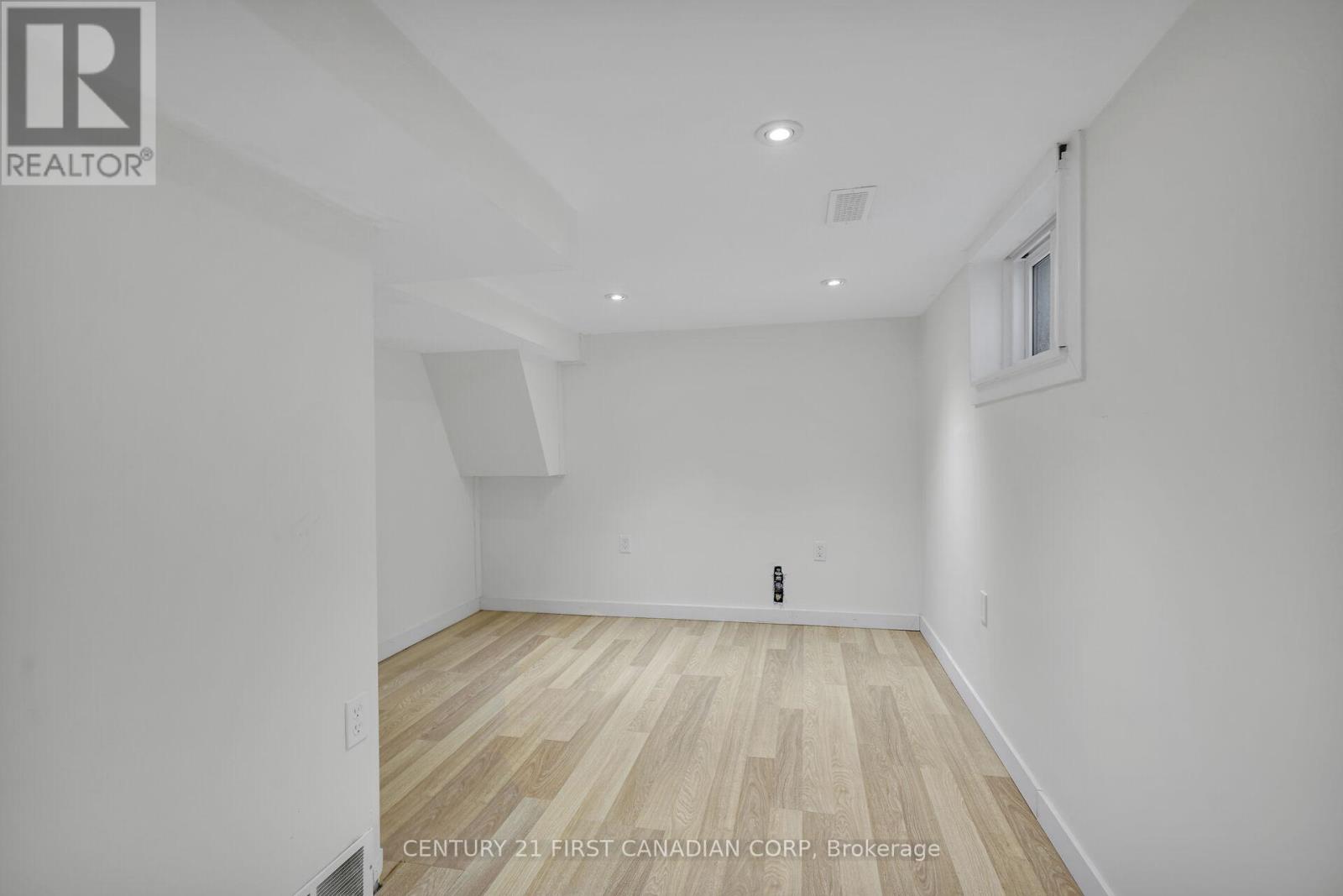 4279 South Routledge Road, London South, Ontario  N6P 1A3 - Photo 34 - X12551262